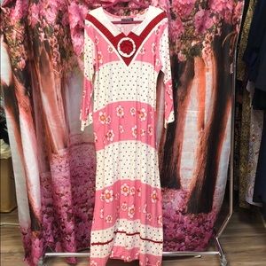 Flower print house dress. Pink red & white size M